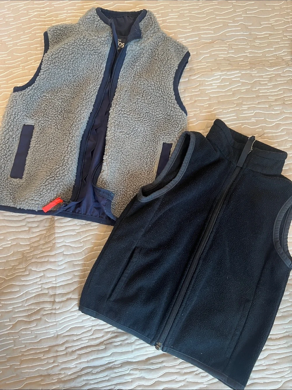 Oshkosh Amazon Kids Sherpa & Fleece Vest - Navy/Light Gray